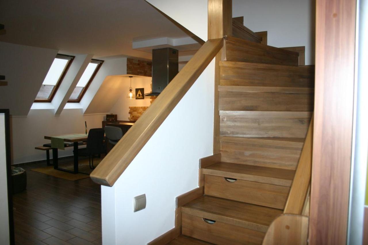 Enjoy 110Qm Apartment Im Historischen Zentrum Sopron Ngoại thất bức ảnh